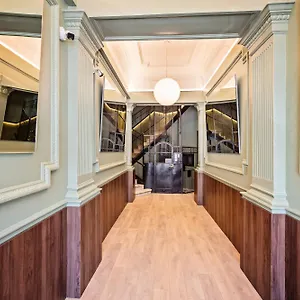 https://sweet-inn-aragon-park-miro.topbarcelonahotels.com