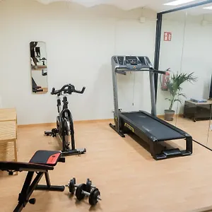 https://aticco-living-grcia-apartments-rooftop.topbarcelonahotels.com